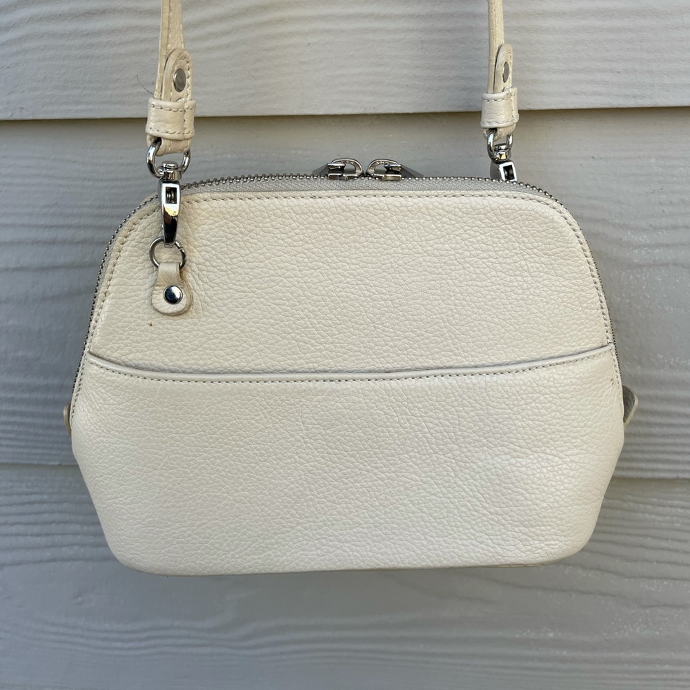 Mel Boteri purse